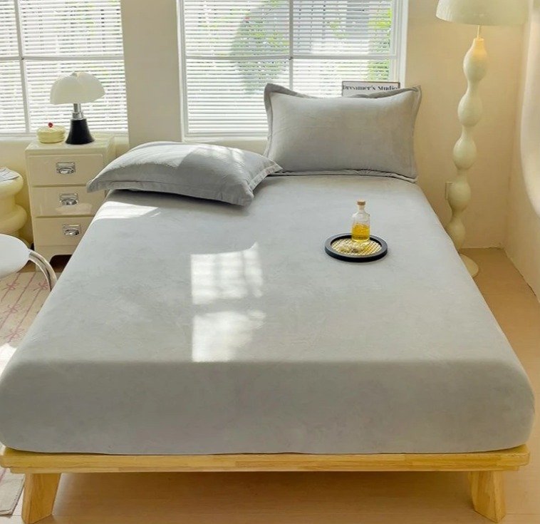 Bed Mattress Cover Warm Velvet — Fitted Bed Sheet, 360° Elastic Band Bed Mattress Cover Warm Velvet Fitted Bed Sheet
