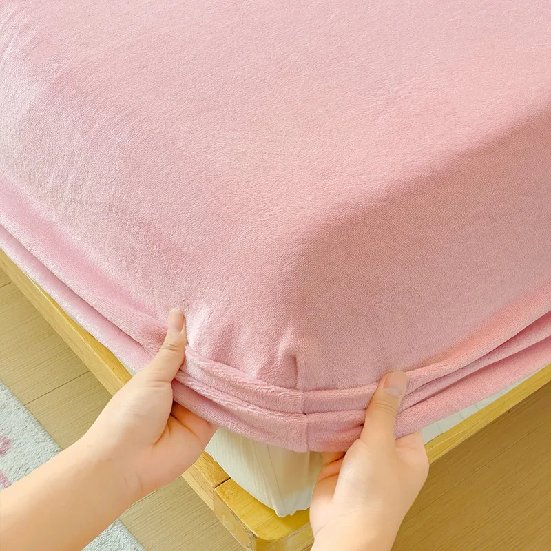 Bed Mattress Cover Warm Velvet — Fitted Bed Sheet, 360° Elastic Band Bed Mattress Cover Warm Velvet Fitted Bed Sheet